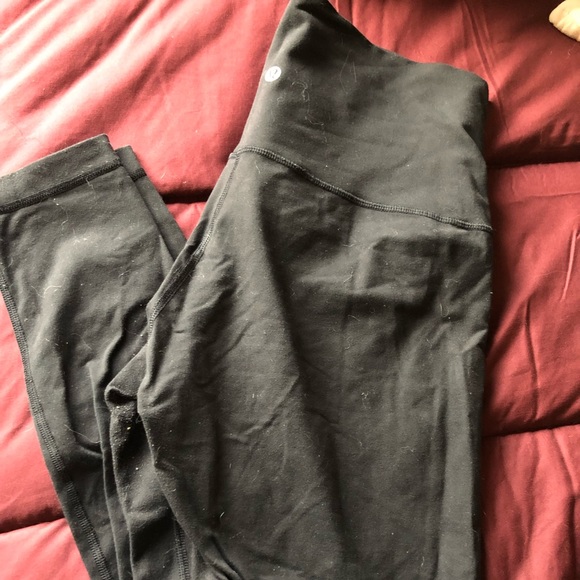 lululemon athletica Pants - Lululemon Wunder Under Leggings